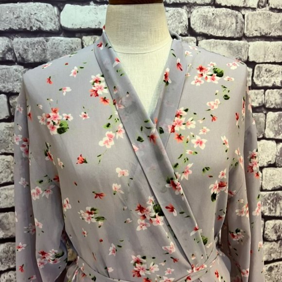 Victorias Secret Lavender W/ Floral Print Robe One Size - Picture 2 of 11